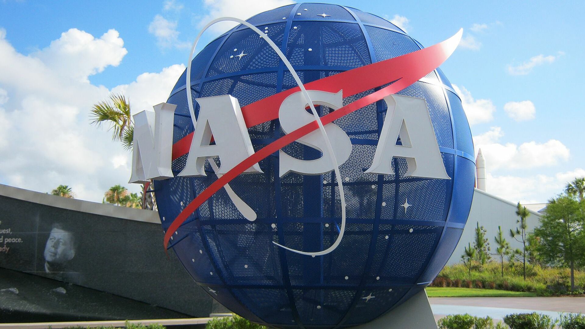 Байден попросил увеличить бюджет НАСА 