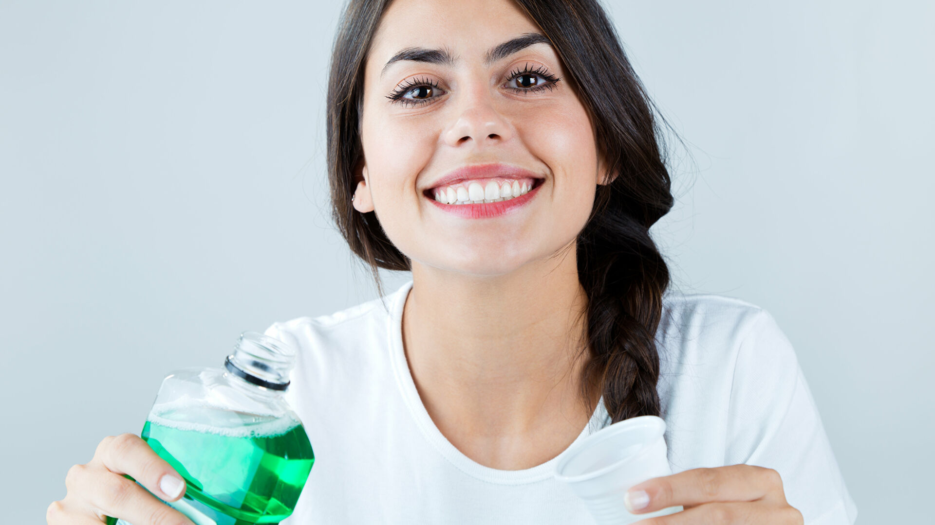 Секрет улыбки: как выбрать зубную пасту и правильно чистить зубы 