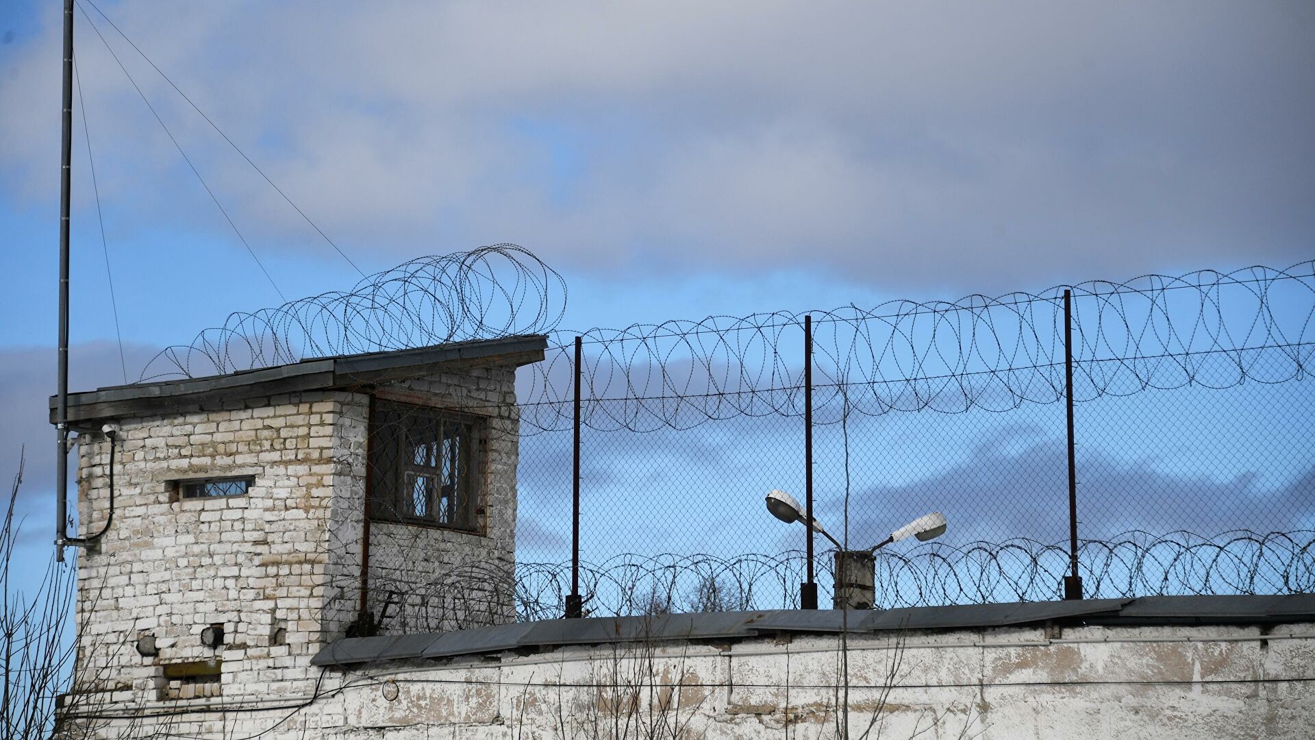 Сотрудники ФСИН смогут выносить предостережения заключенным 