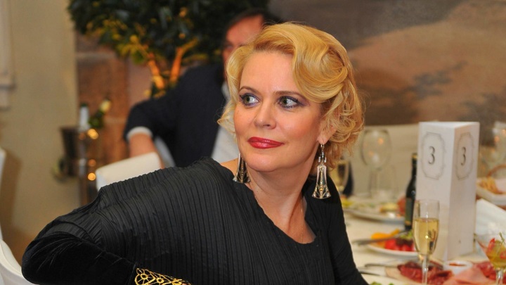 Алена Яковлева сделала пластику губ перед 60-летием Алена Яковлева сделала пластику губ перед 60-летием
