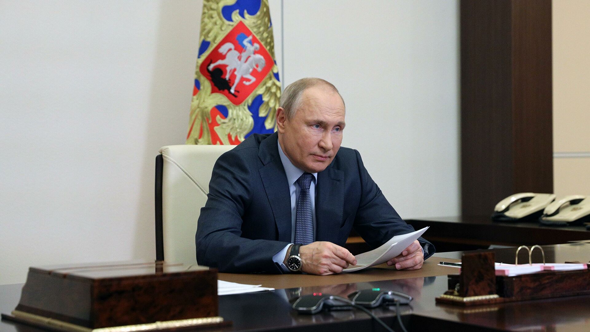 Путин призвал усилить поддержку детей с аутизмом Путин призвал усилить поддержку детей с аутизмом