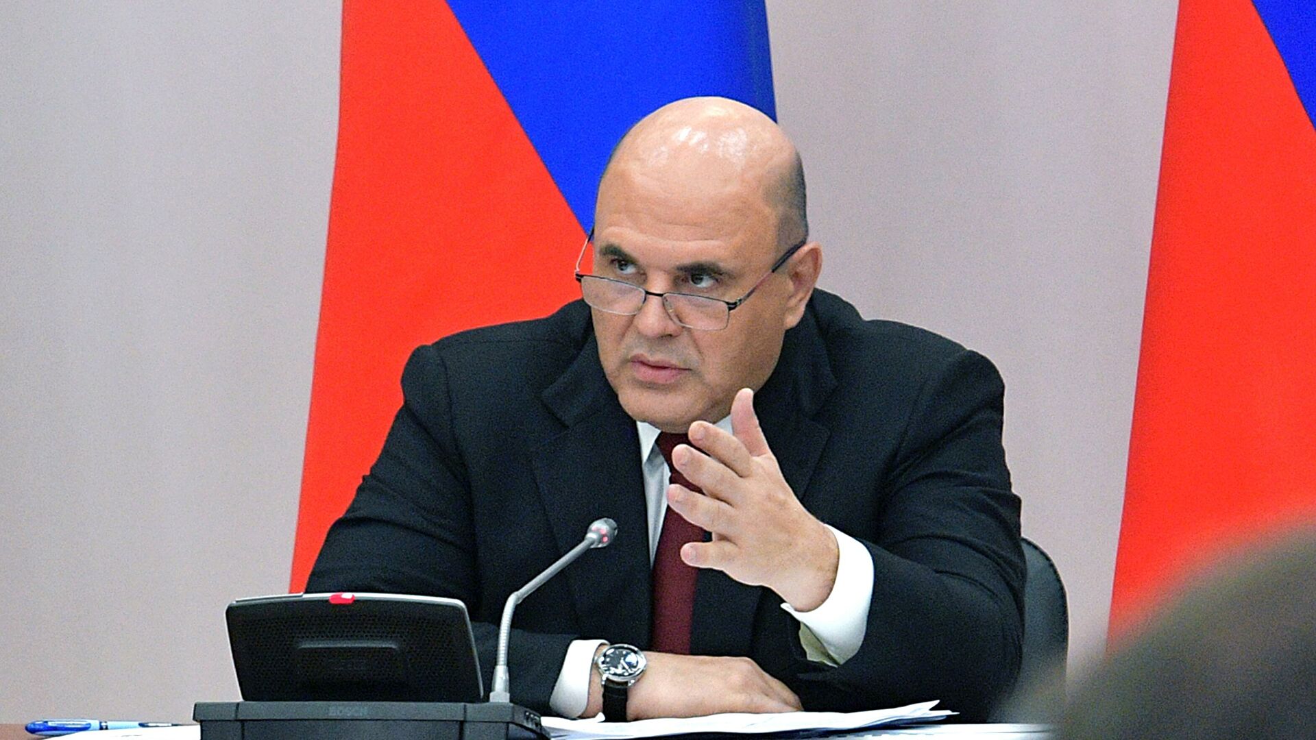 Мишустин призвал губернаторов своевременно вводить меры по COVID-19 Мишустин призвал губернаторов своевременно вводить меры по COVID-19