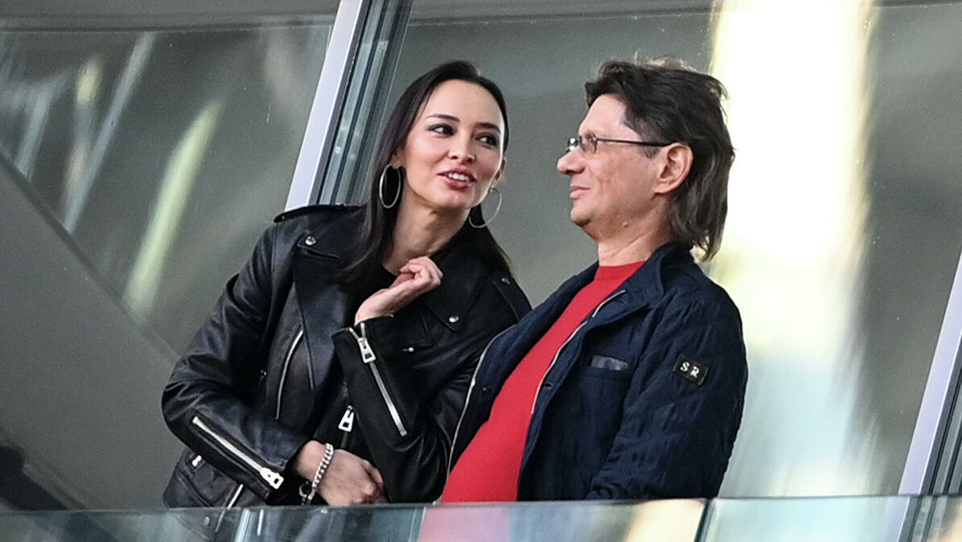 Зарема Салихова рассказала о первой встрече с Леонидом Федуном Зарема Салихова рассказала о первой встрече с Леонидом Федуном
