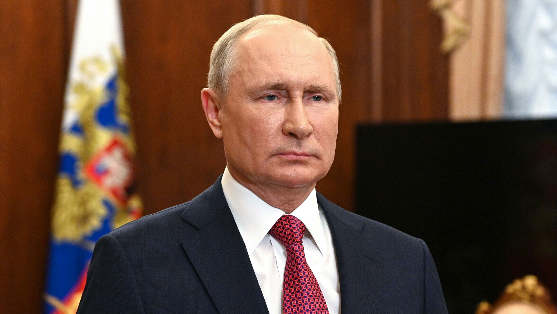Политологи рассказали об ожиданиях от прямой линии с Путиным Политологи рассказали об ожиданиях от прямой линии с Путиным