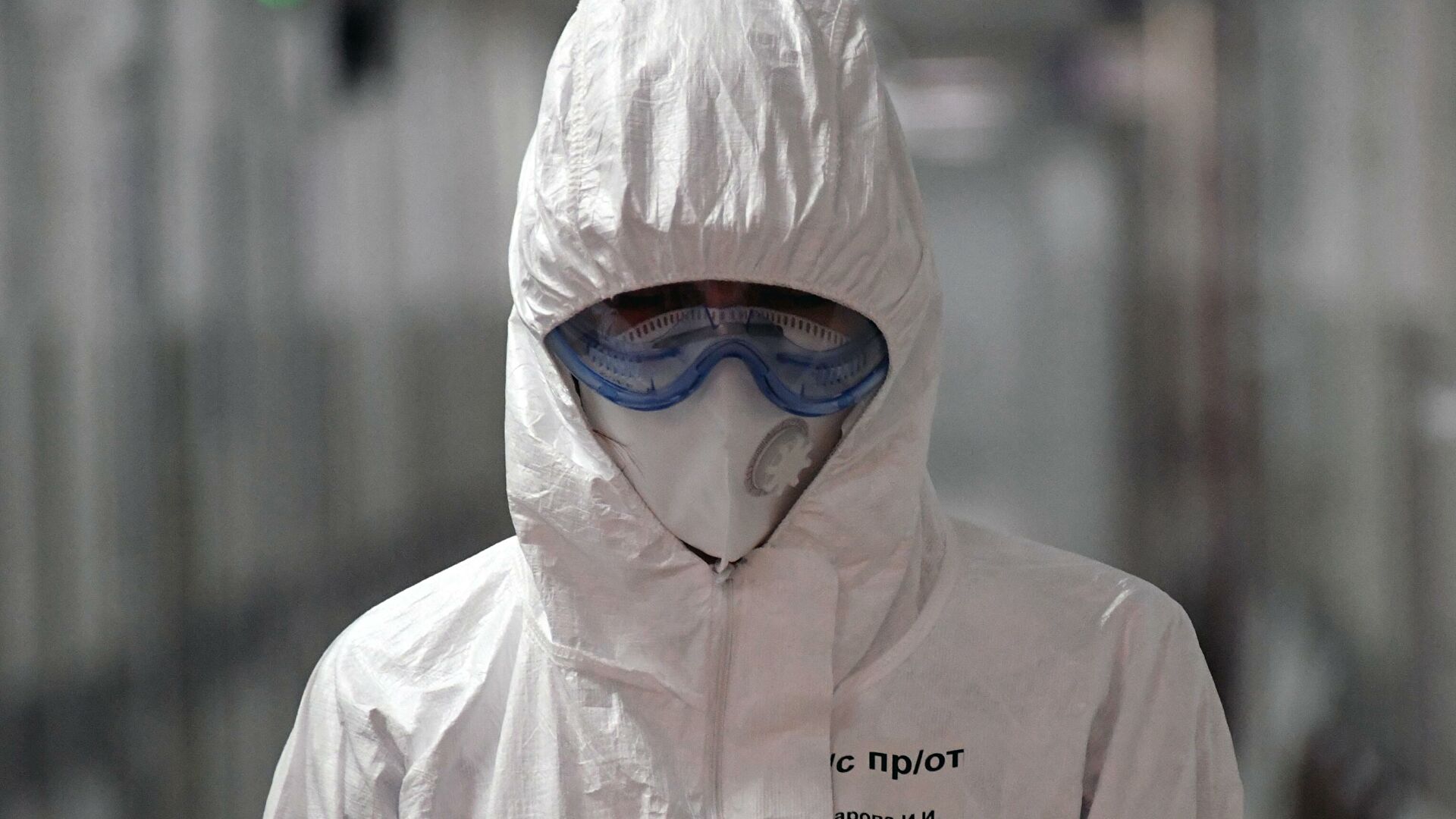В России за сутки умерли 749 пациентов с коронавирусом В России за сутки умерли 749 пациентов с коронавирусом