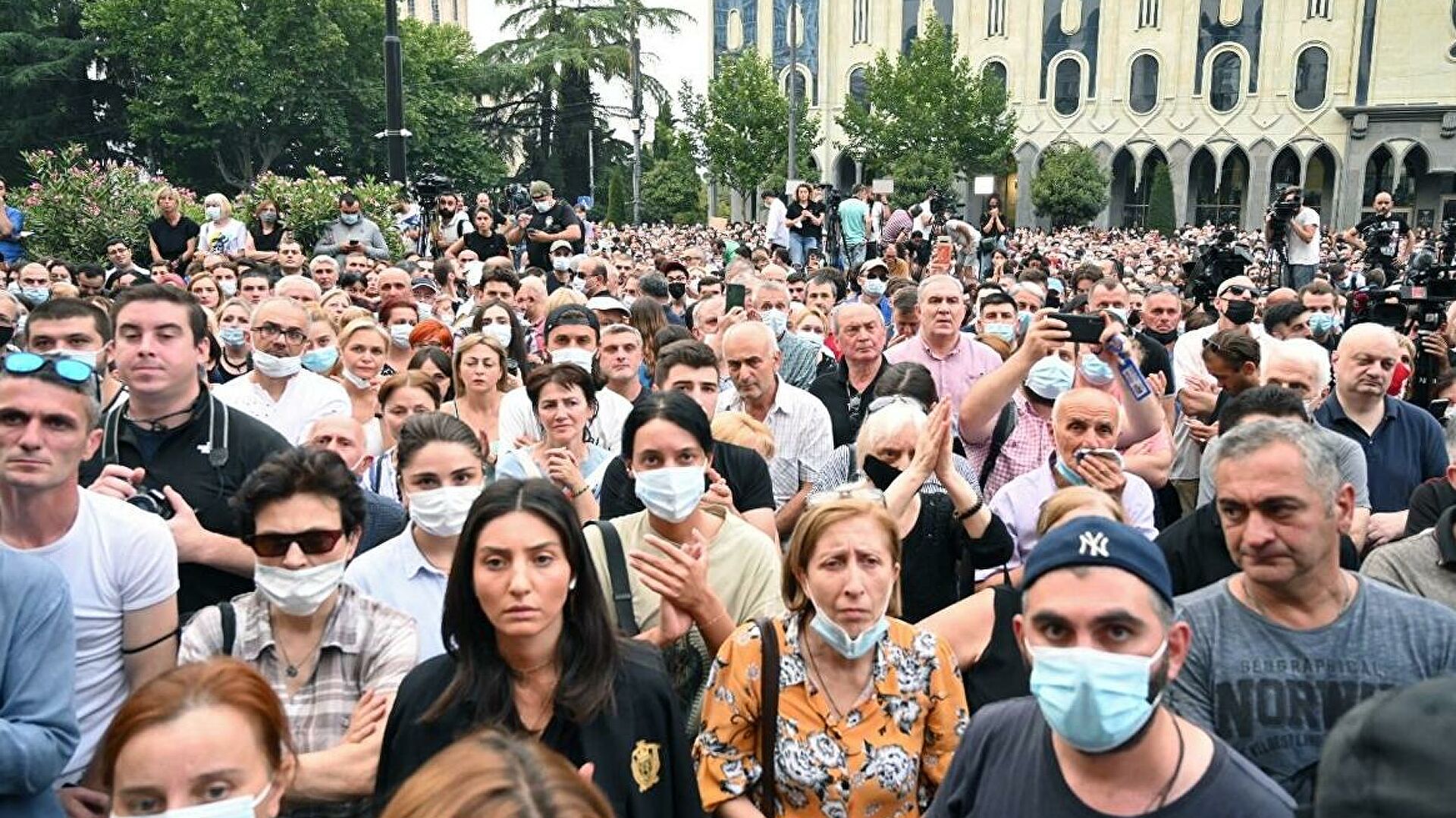 В Грузии протестующие выдвинули премьеру ультиматум 