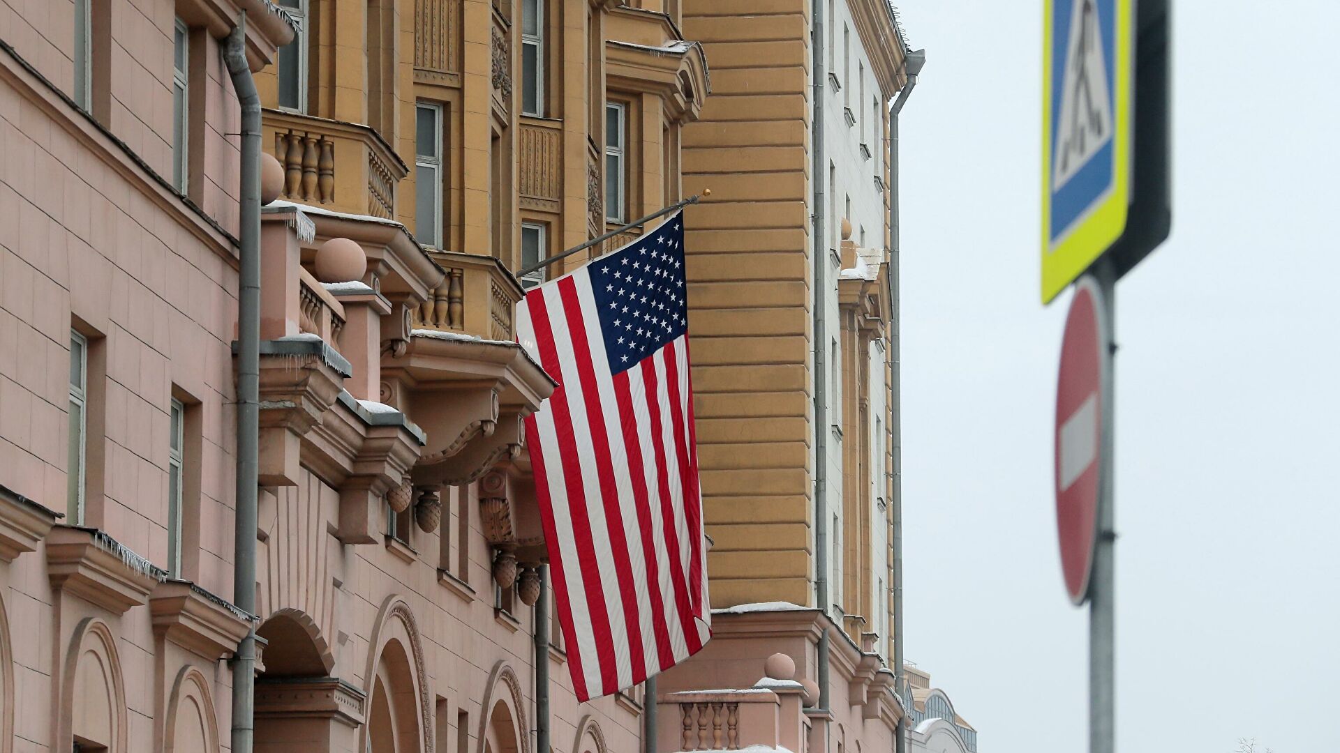 Перевести стрелки не удалось: дипломат США оказался банальным вором Перевести стрелки не удалось: дипломат США оказался банальным вором