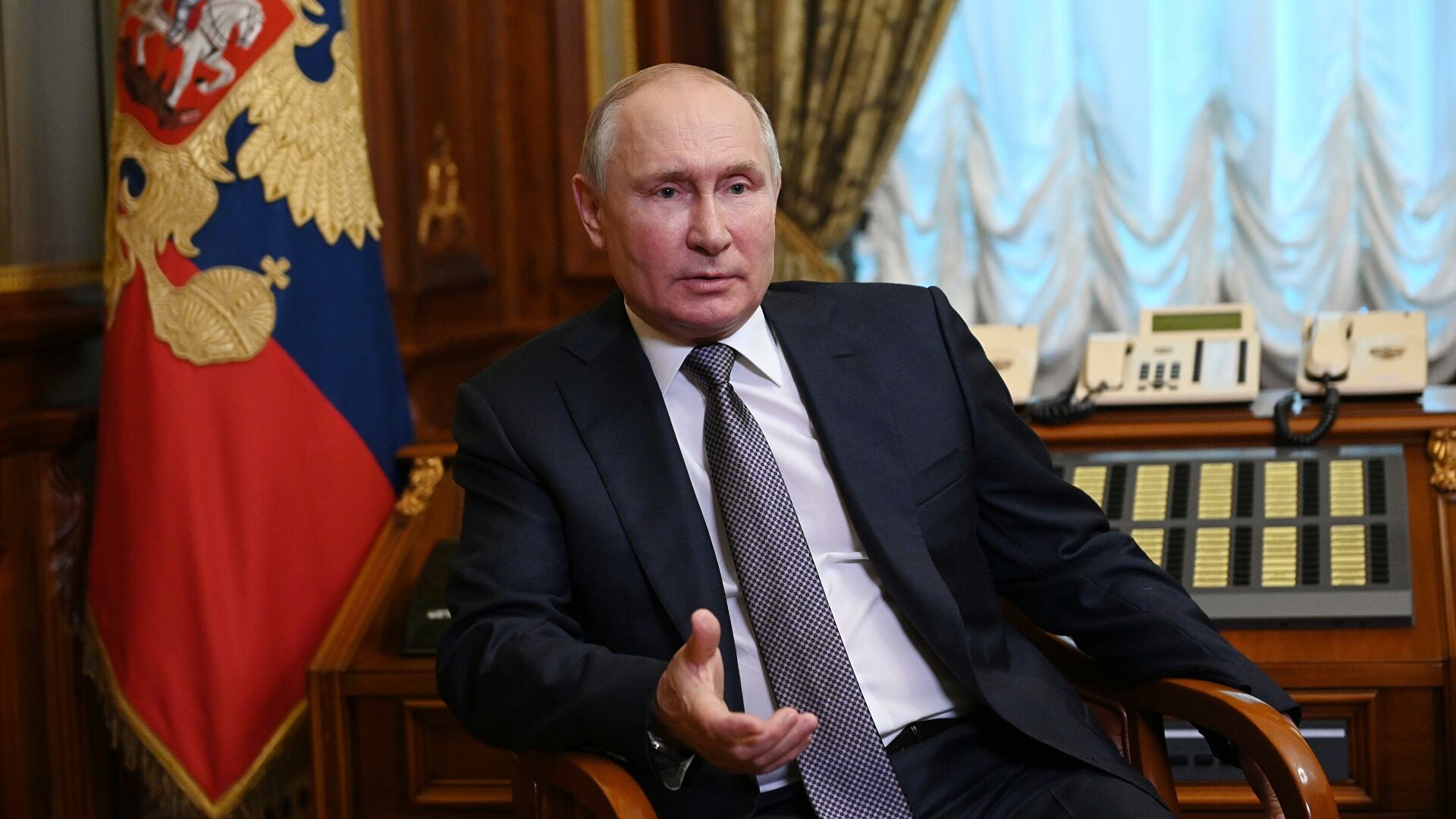 Путин: нужен контроль за предприятиями по вопросу экологии Путин: нужен контроль за предприятиями по вопросу экологии