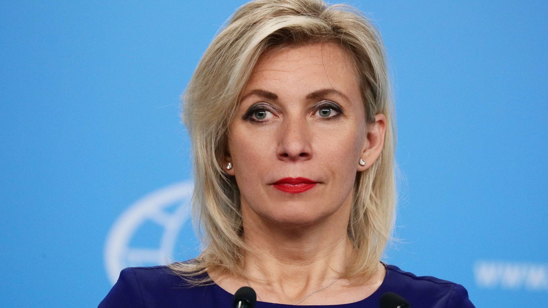 Захарову шокировала реакция МИД Франции на украинский неонацизм Захарову шокировала реакция МИД Франции на украинский неонацизм