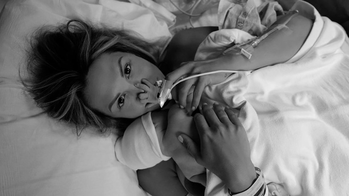 Актриса Мария Горбань стала мамой и показала первое фото с новорожденным