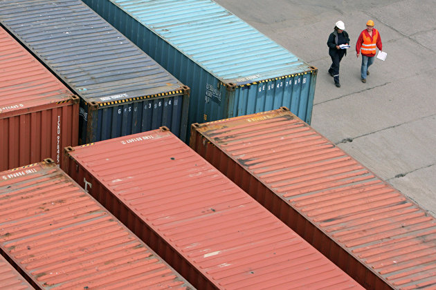 Россия нарастила экспорт в июне до рекордного за семь лет уровня