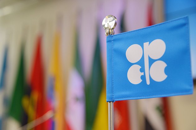 ОПЕК повысила прогноз по добыче нефти вне организации