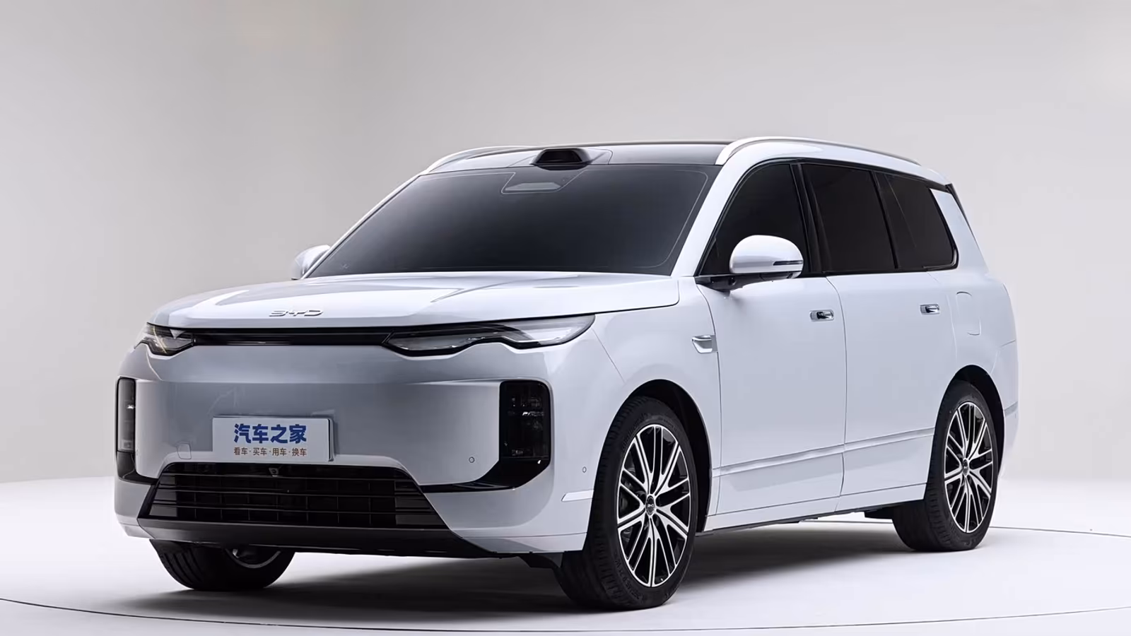 BYD ��������������� ����������� ��������� Hiace 08: 5,1 �����, ������ ������, 544 �.�.