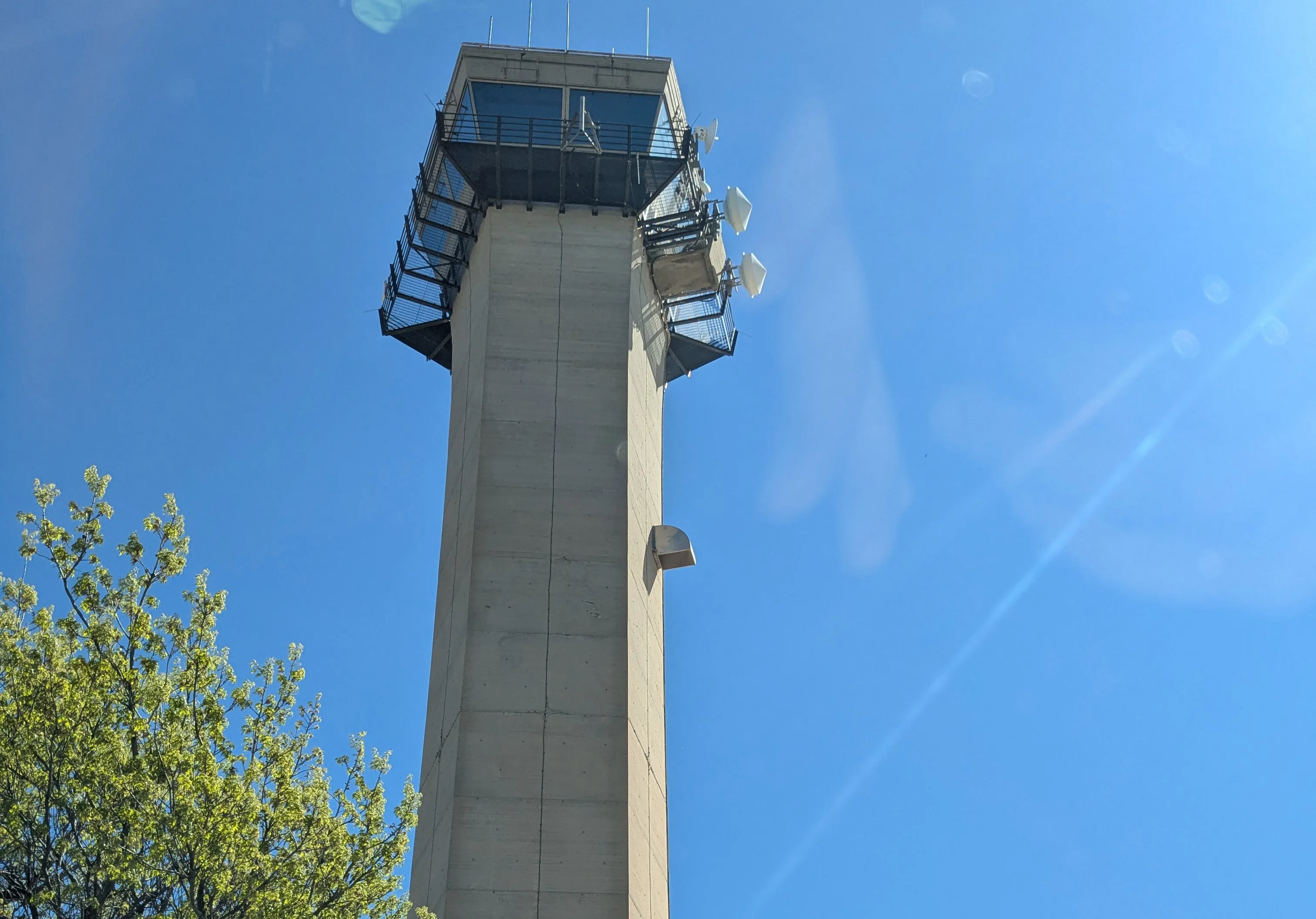 NASA Langley Engineer Attends FAA Training to Improve Air Traffic Communications