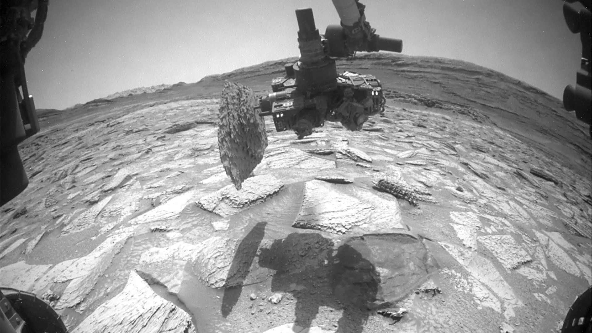 �������� Curiosity �������� ������ ����� ������ � �� ����� �� ���� ����������