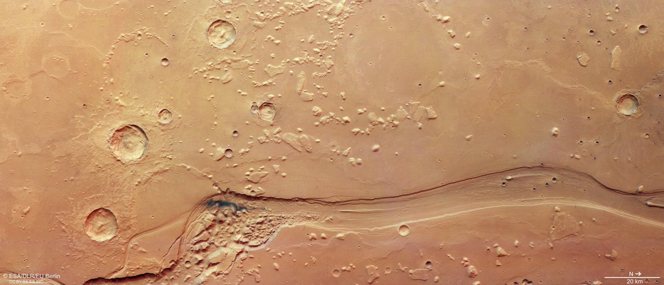 Mars Express показал долину Шалбатана: следы воды, лавы и хаоса на Марсе