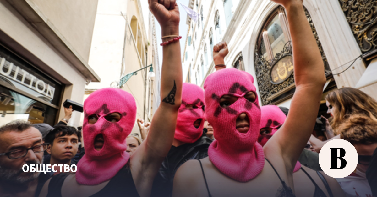 ����-������ Pussy Riot ������ � ������ ���������������� �����������