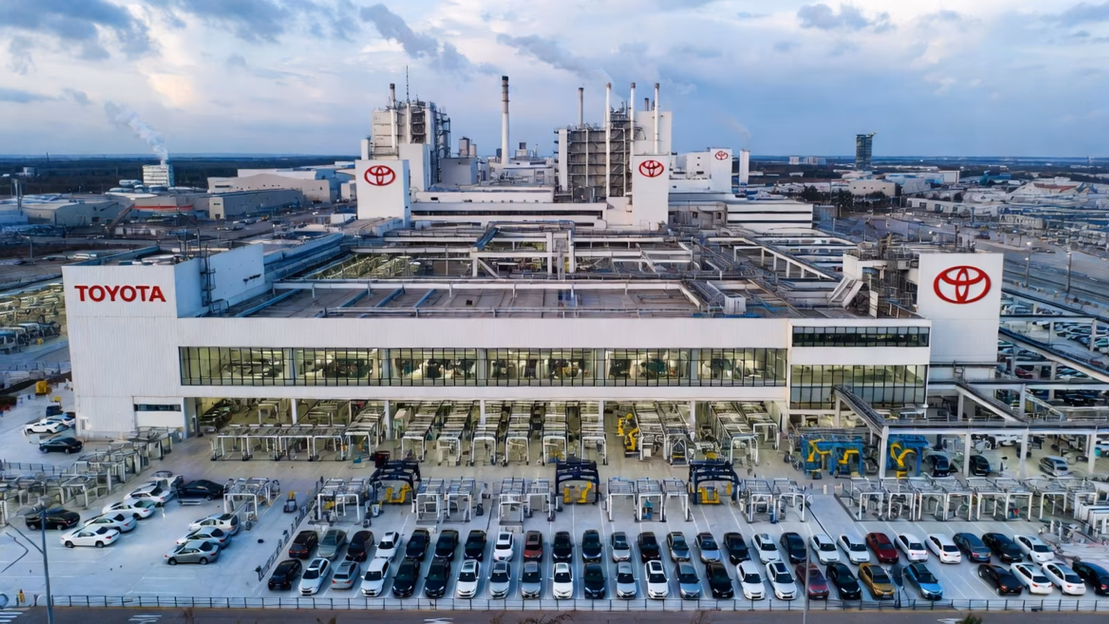 Toyota впервые начнет выпуск машин на Тайване для поставок в Японию