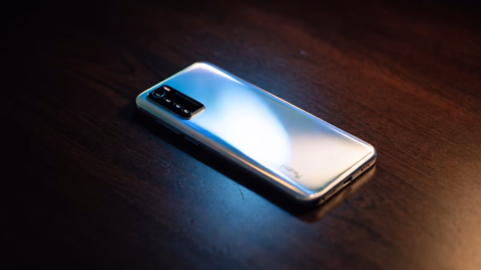 Redmi K100 и K100 Pro: аккумулятор 8500 мАч, зарядка 100 Вт и 4 млн баллов в AnTuTu
