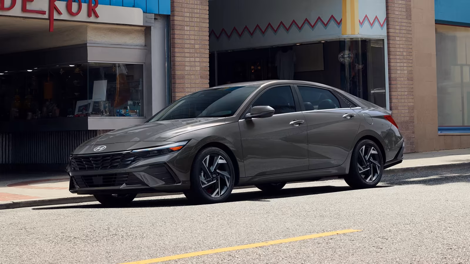В США отзывают 55 тысяч Hyundai Elantra Hybrid из-за риска возгорания В США отзывают 55 тысяч Hyundai Elantra Hybrid из-за риска возгорания
