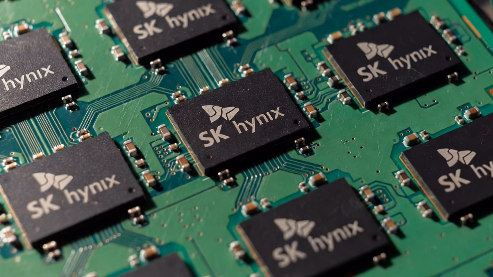 SK Hynix ворвалась в клуб триллионной капитализации на волне спроса на память