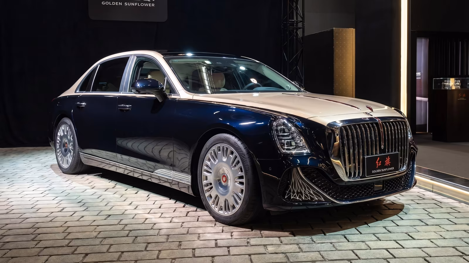 ����� ������� ��������� ����������� � ������ ���� Hongqi Guoya �� 28 ��� ������