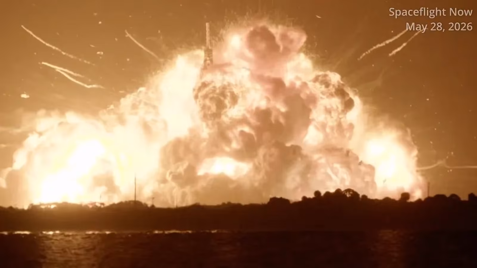 ����� ������ Blue Origin �������� ������ NASA � ����������� �������� Amazon
