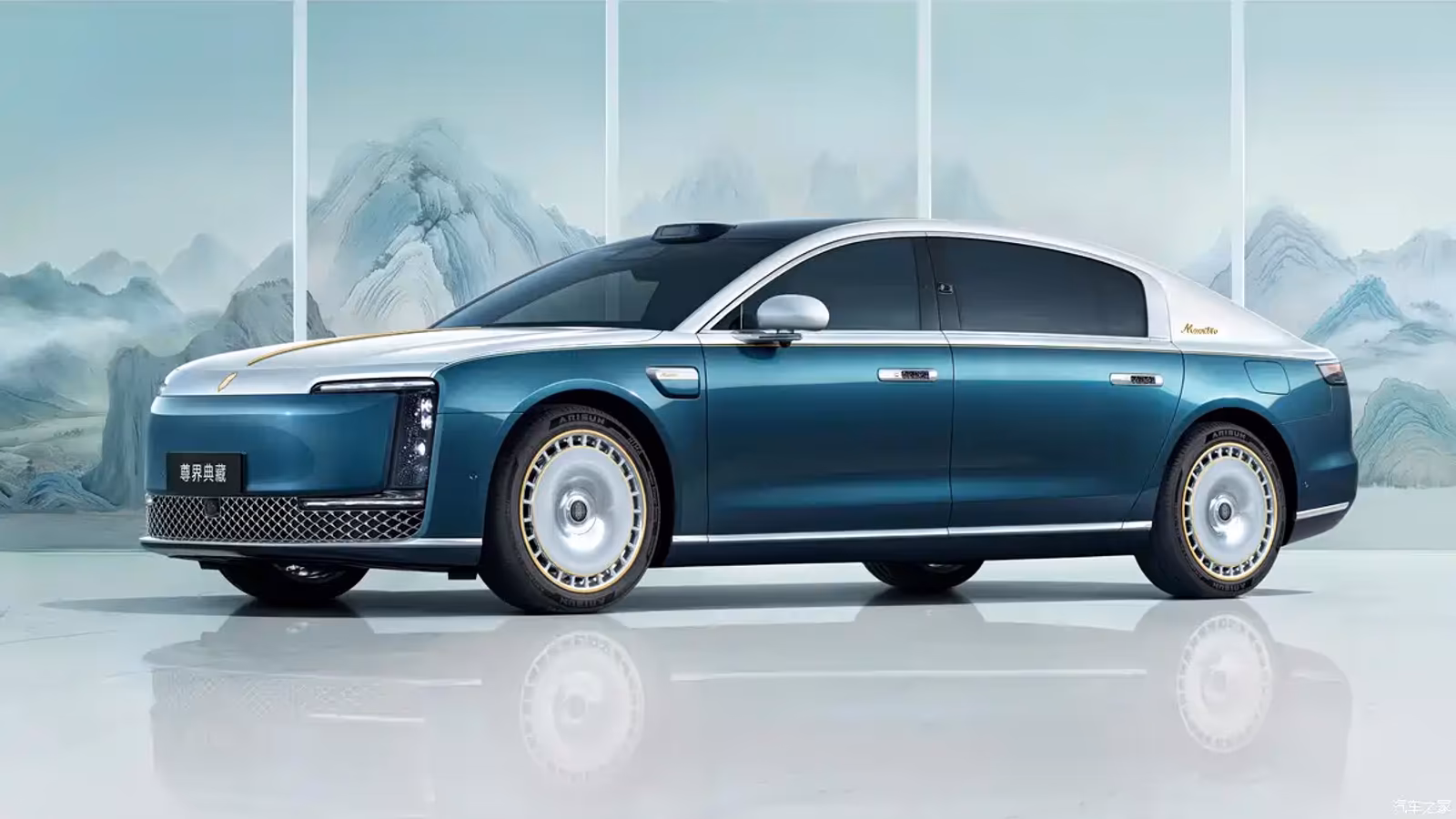 Китайский седан Maextro S800 Grand Design: 864 л.с. за 17 млн рублей