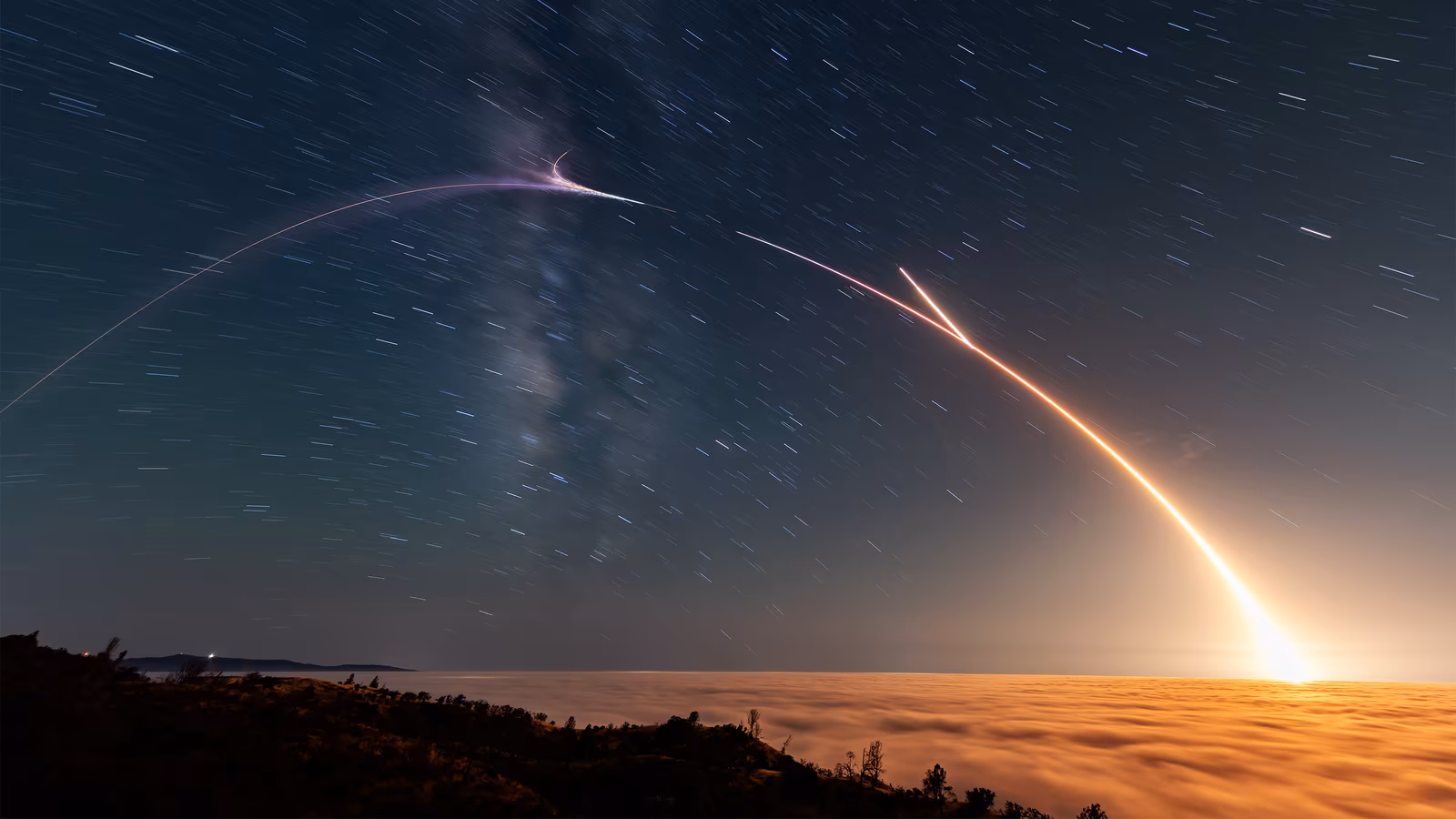 ������ Falcon 9 � ������� ������ �������� ������������ �� ���� ����������