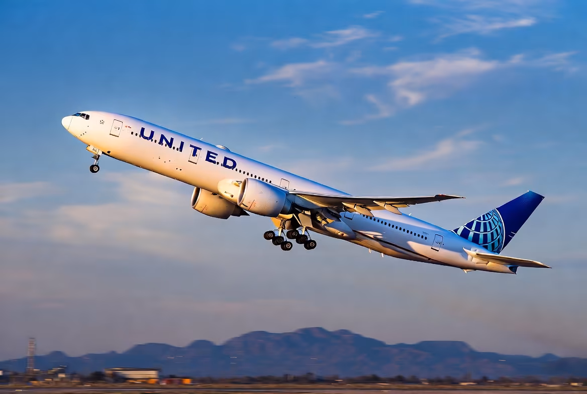 Starlink ��������� �� ������������������� ������ United Airlines: ������� Wi-Fi ��� �������