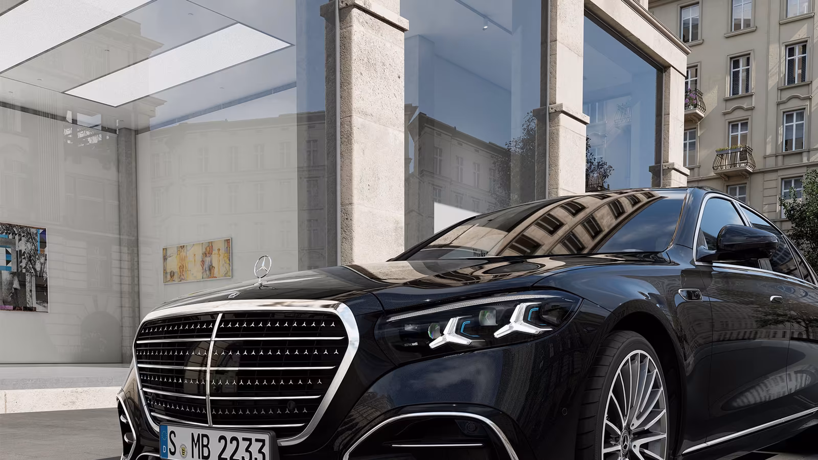 ����� Mercedes-Benz S-Class ������ ��������� � ������ � ������� Aurus Senat