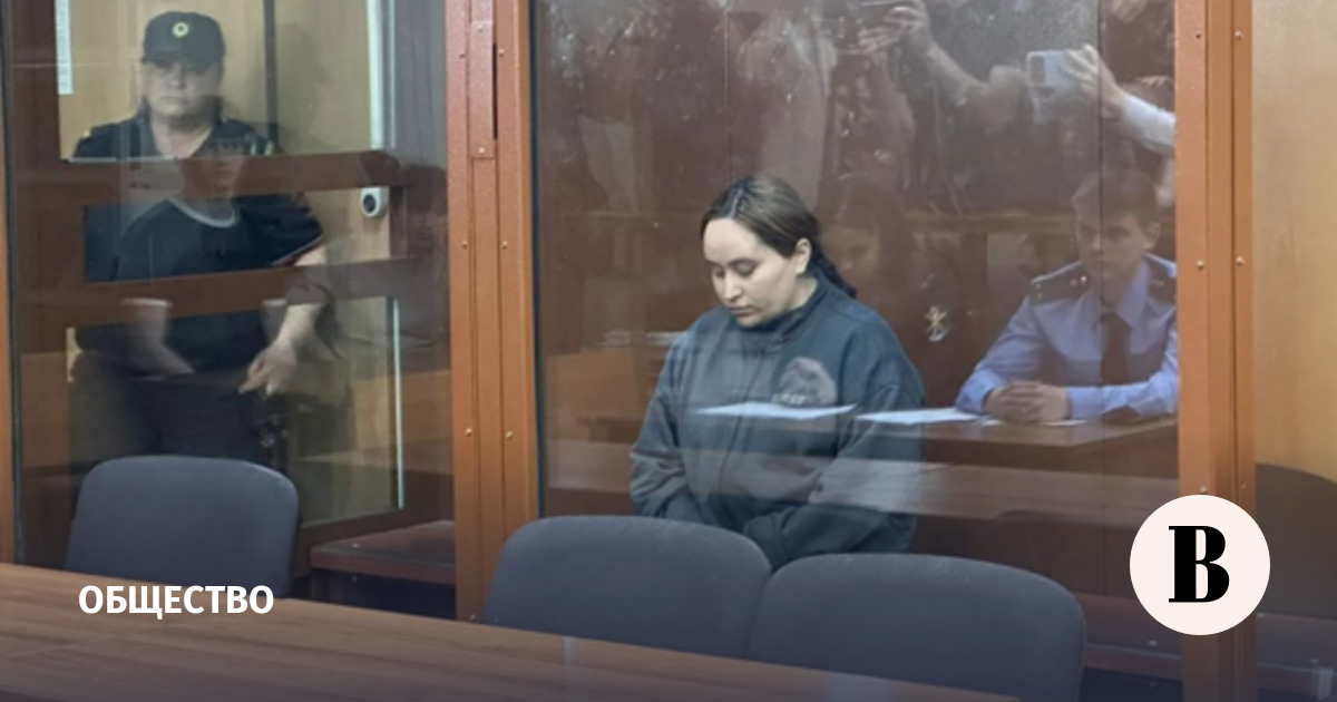 Суд арестовал фигурантку дела о мошенничестве с путешествиями блогеров