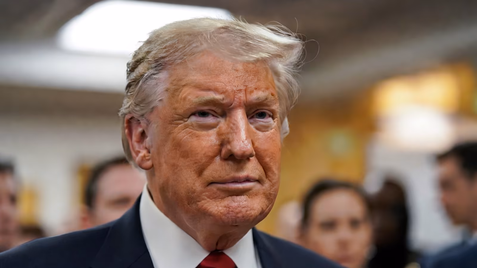 Трамп предложил госинвестиции в ИИ: США могут стать совладельцами ведущих компаний