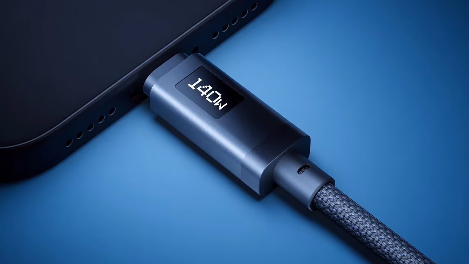 DJI ����������� ������ ��������� USB-C ������: 240 ��, ����� � ������