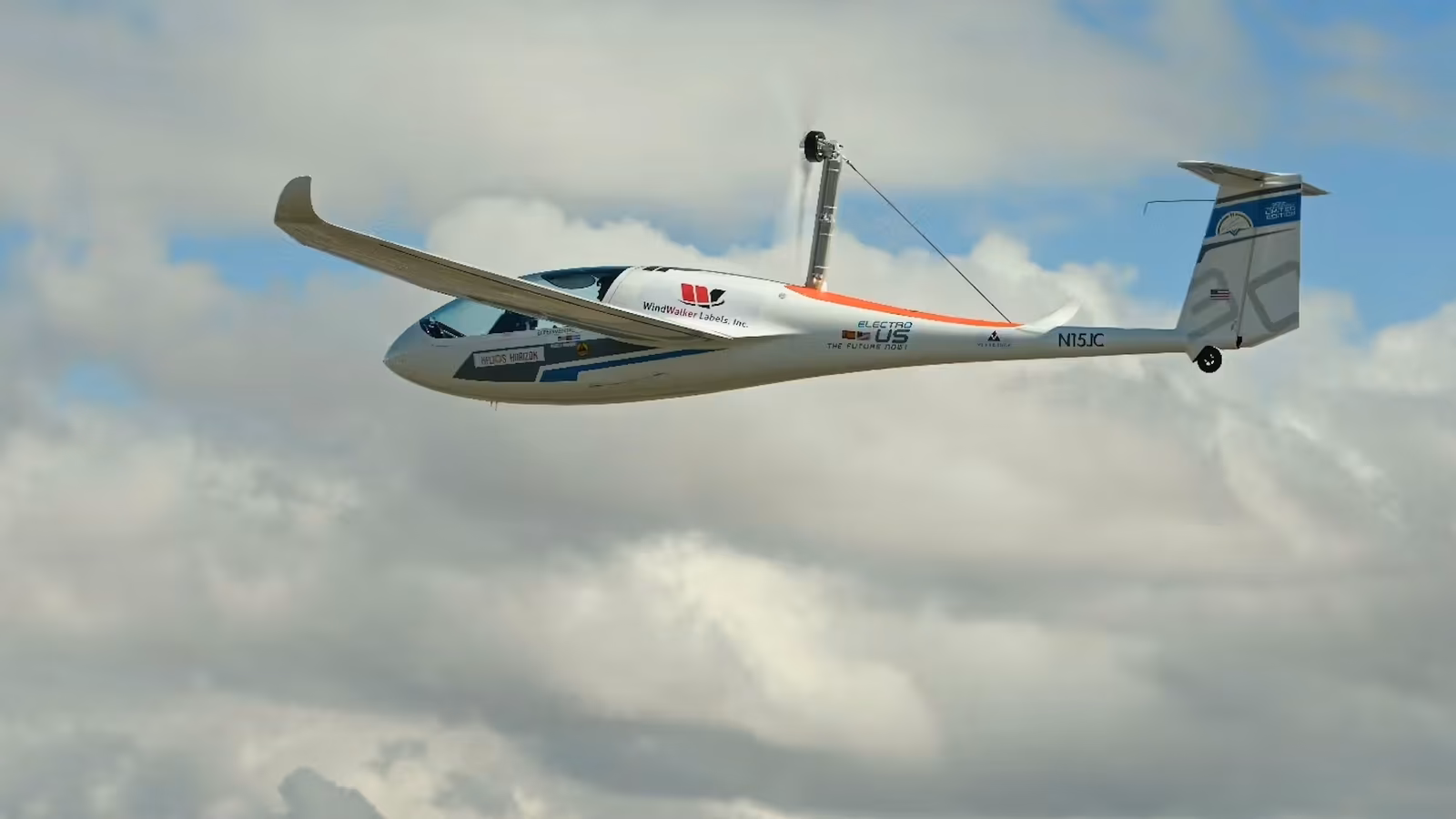 Электросамолет Helios Horizon готовится к стратосферному полету без топлива