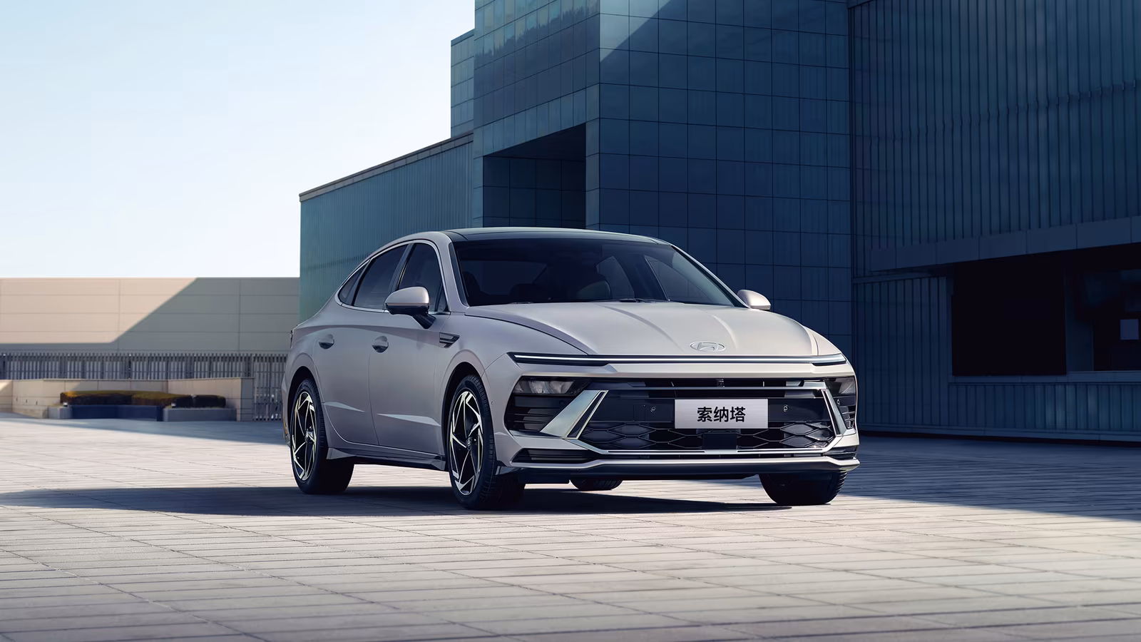 Hyundai Sonata 2026 начали продавать в Китае: 250 л.с. за 1,9 млн рублей