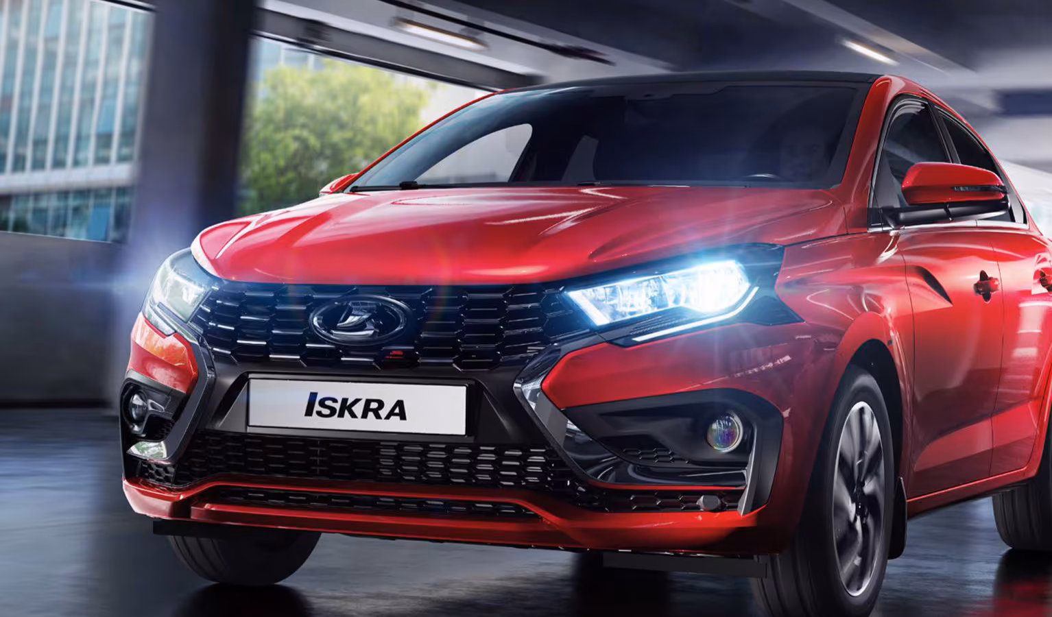 Lada Iskra обогнала Geely Monjaro и Belgee X50+ по продажам в России