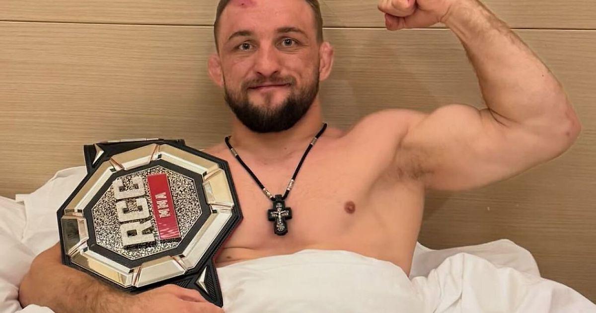 Владислав Ковалев заявил о готовности перейти в UFC после одного боя Владислав Ковалев заявил о готовности перейти в UFC после одного боя