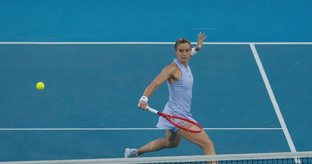Саккари вышла во второй круг турнира WTA в Афинах, одолев Кудерметову