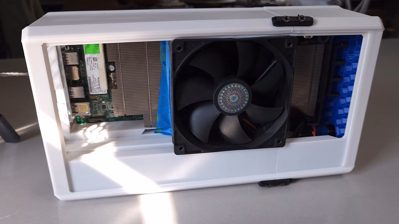 AMD BC-250: ����������� �� ������ PlayStation 5 �� 250 ��������