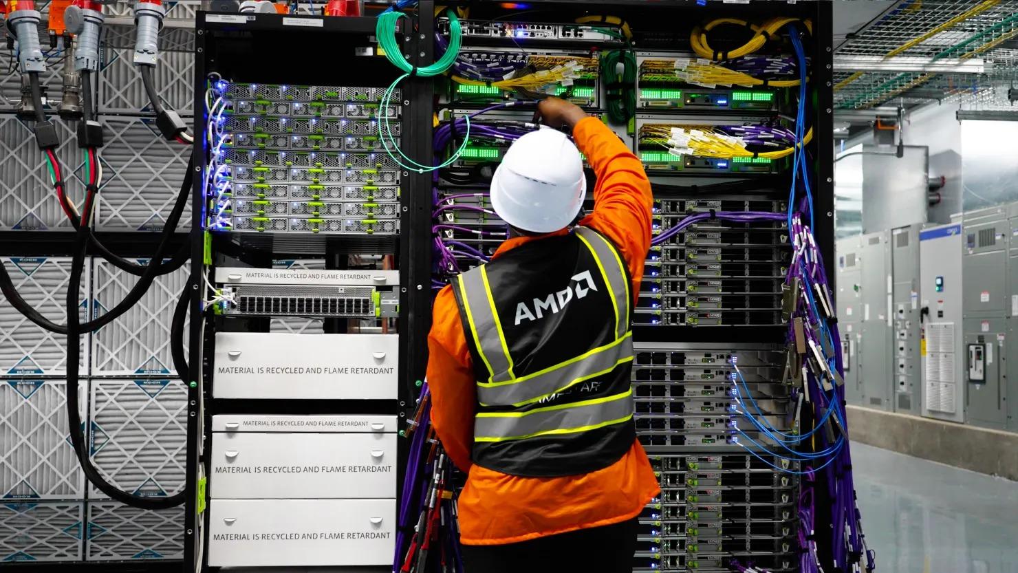 AMD представила ИИ-суперсервер Helios для Microsoft, Meta и OpenAI