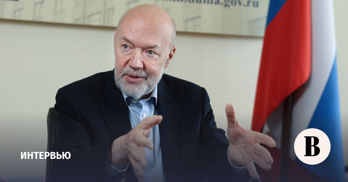 Крашенинников: депутаты сами должны задавать повестку, а не ждать указаний