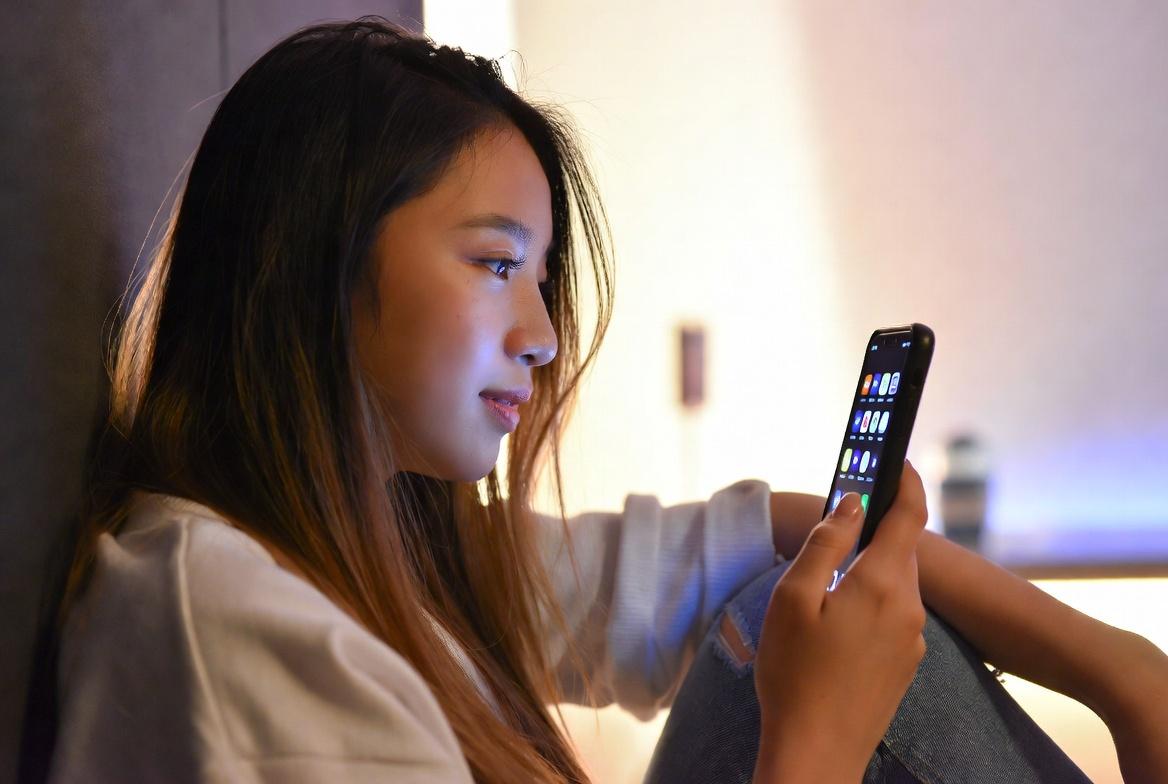 Удаление VK и Max из AppStore и Google Play неожиданно подстегнуло спрос: данные Wordstat