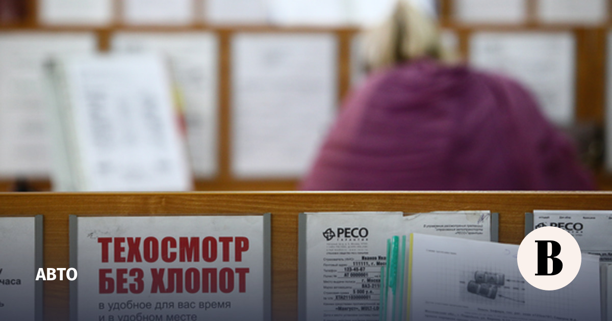 Минтранс предложил сократить срок техосмотра для авто в такси
