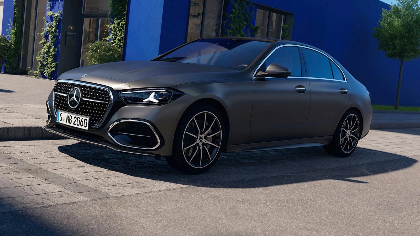 Новый Mercedes C-Class с ChatGPT и полноуправляемым шасси доберется до России: цены
