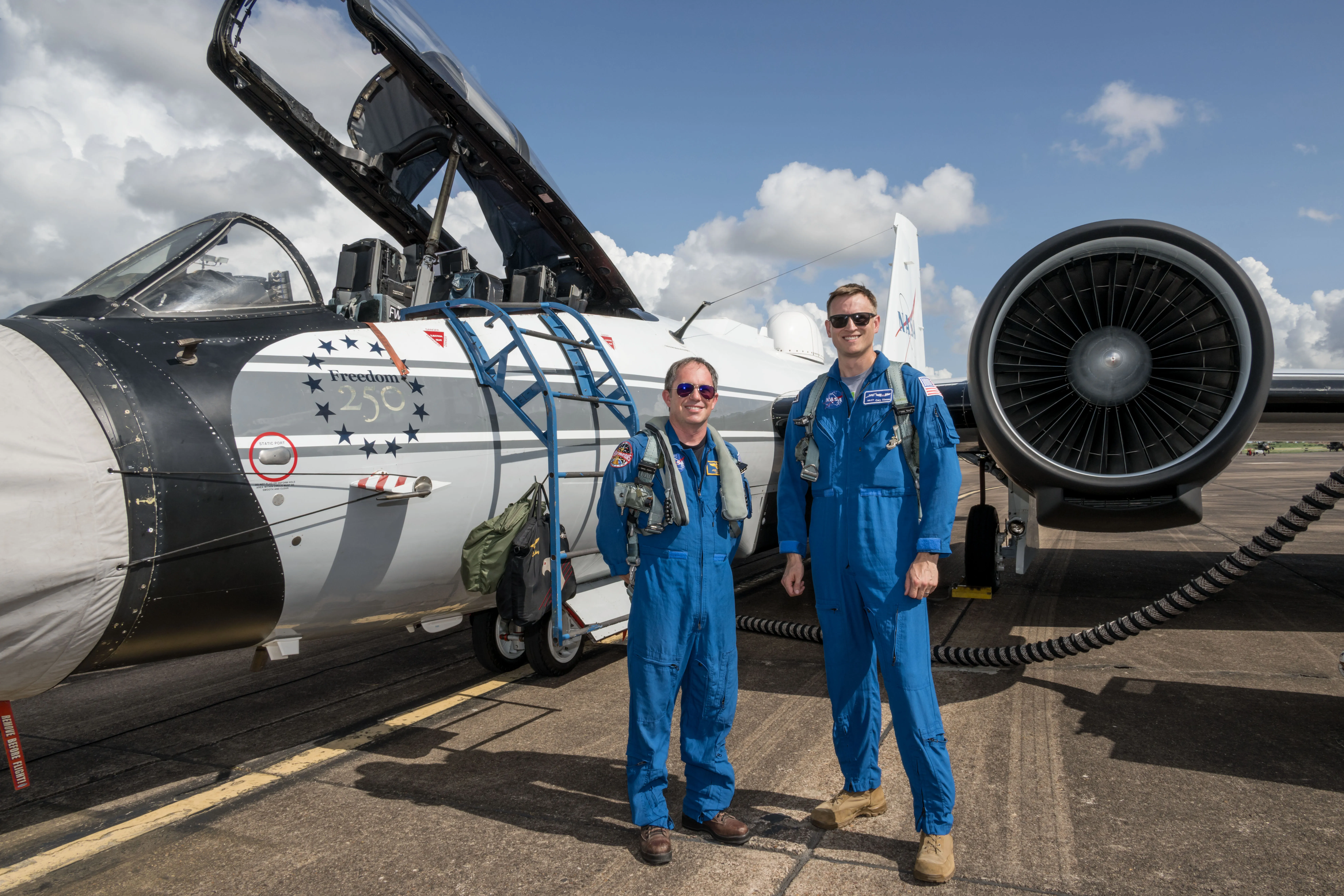 NASA ��������� �������� WB-57F � ������ �� ����� ���� ��� �������� ��������� ������