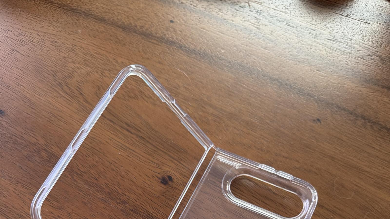 ���� ������ ������� ����� ��� ��������� iPhone Ultra �� ��� ��� �� �����������